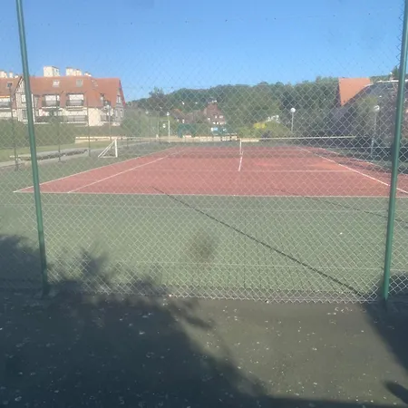 4Couchages/Piscine/Tennis/Plage Deauville Exterior photo