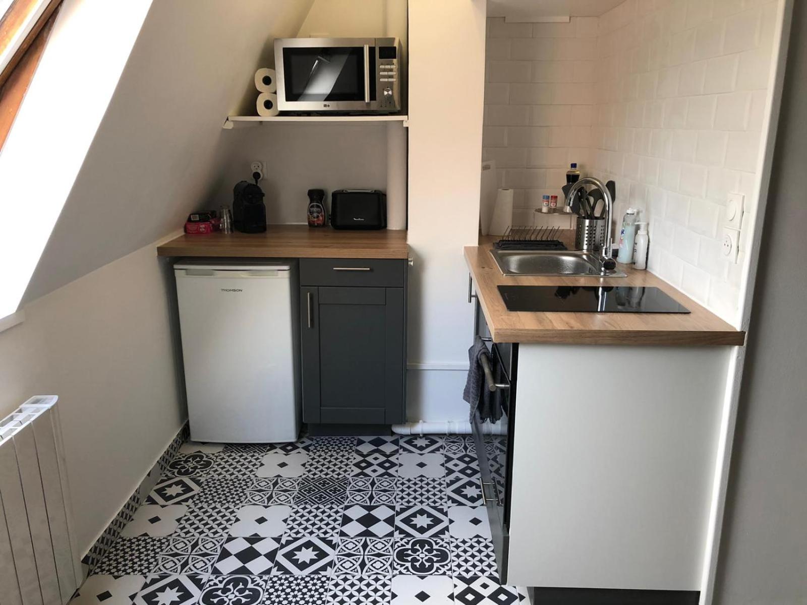4couchages/piscine/tennis/plage Apartment