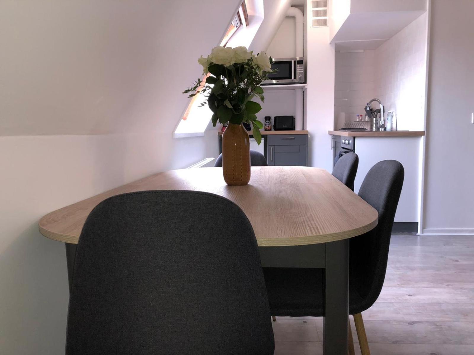 Apartment 4couchages/piscine/tennis/plage