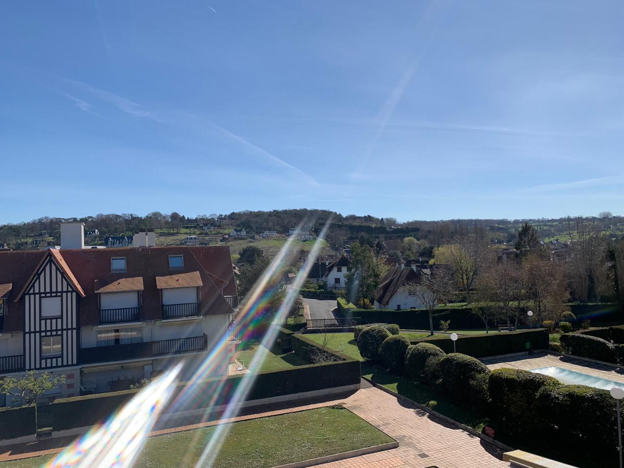 4couchages/piscine/tennis/plage *