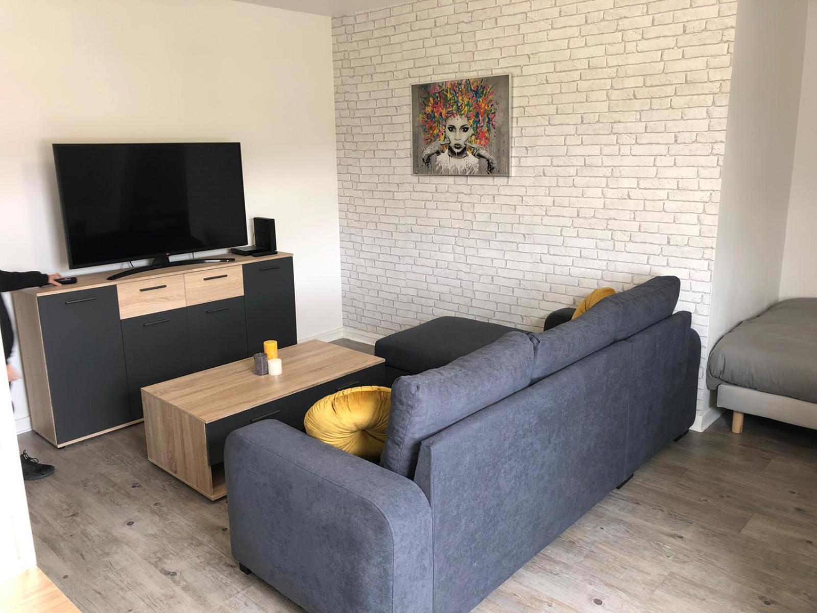Apartment 4couchages/piscine/tennis/plage *